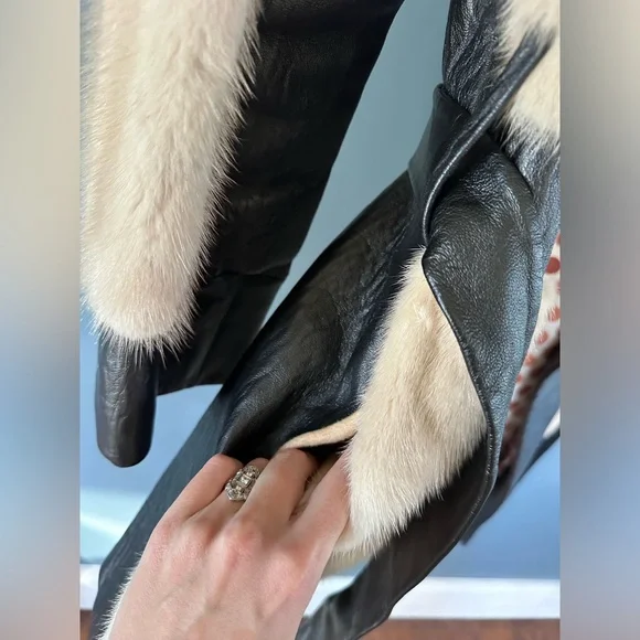 Vintage 70s Buffums California Genuine Leather / fur coat sz s/m - Picture 7 of 12